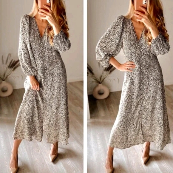 H & M Puff Sleeved Dress - Picture 5 of 5